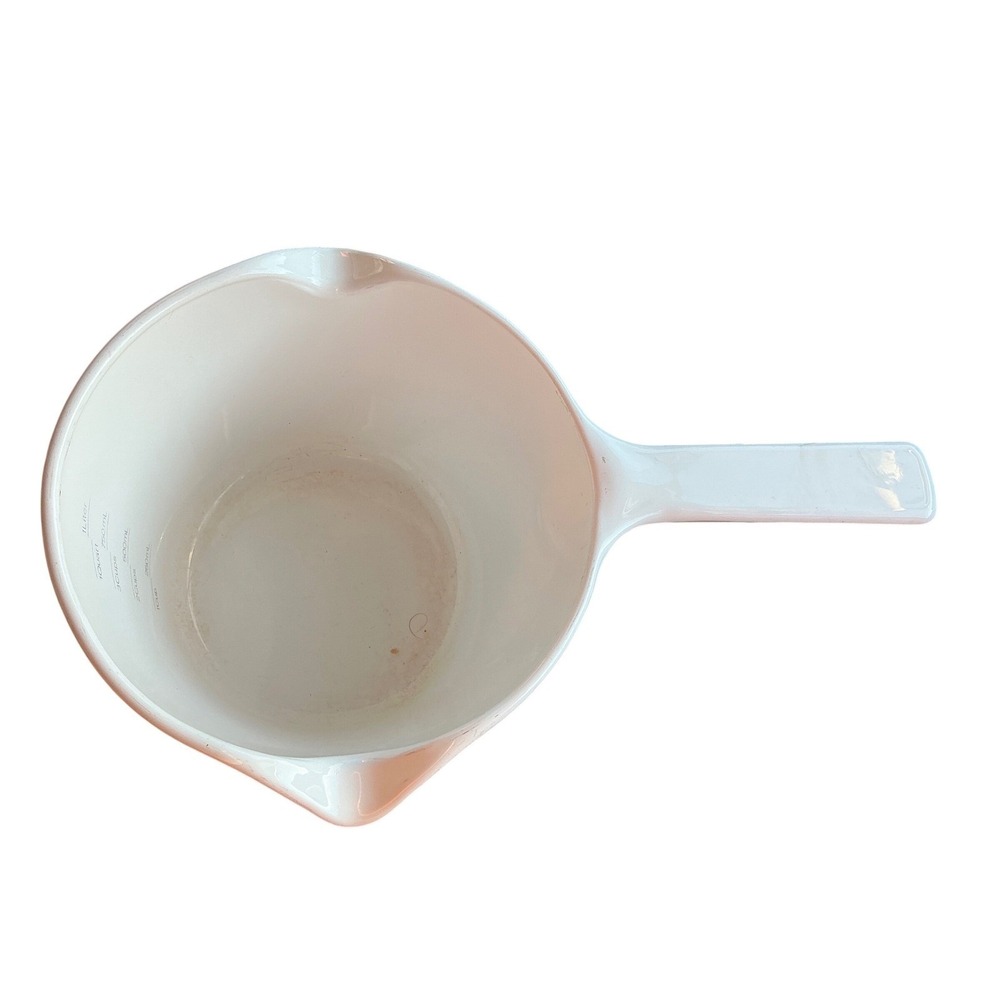Corning Ware M-68-B White 1 Quart Measuring Pitcher Saucepan Range OvenMicrowave - Picture 2 of 5